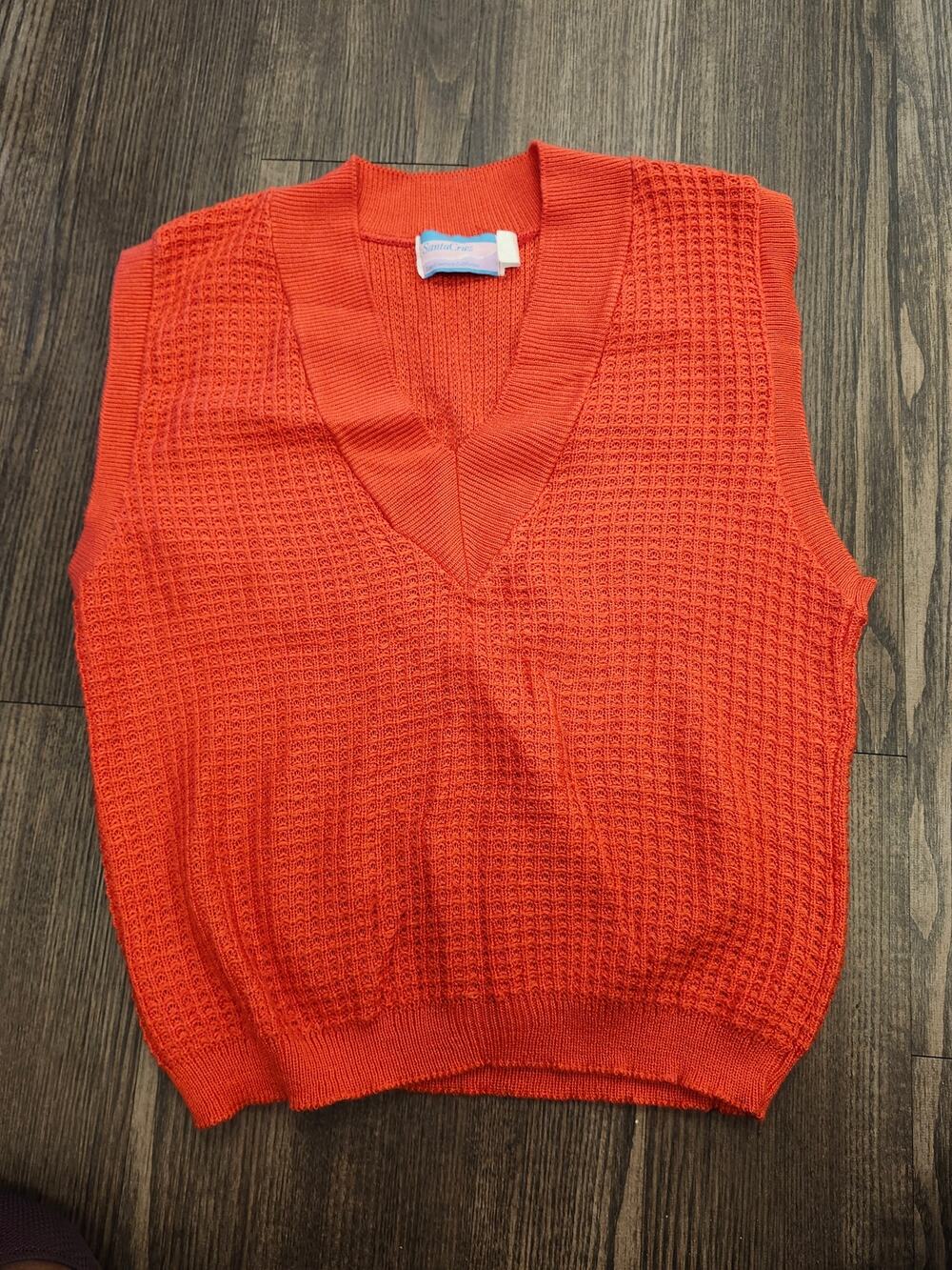Vtg SantaCruz San Francisco V-Neck Coral Knit Sz M Sweater Vest Cottagecore Y2K